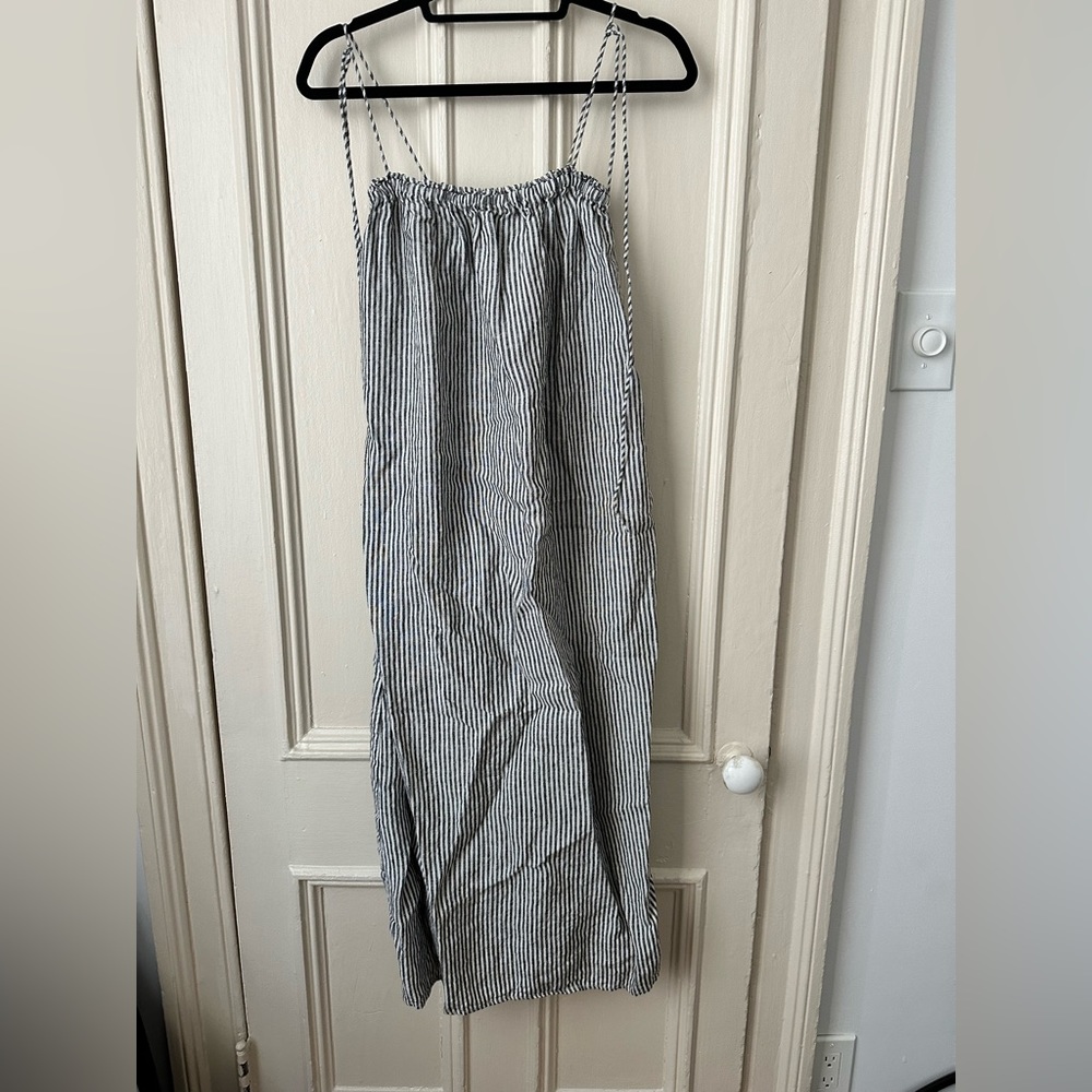 Janet Linen Dress - never worn.